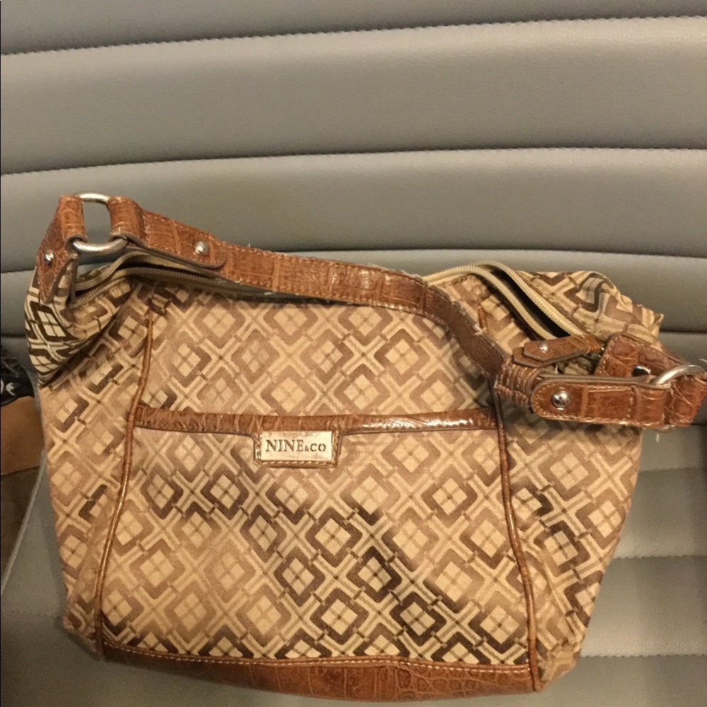 Nine Co purse
